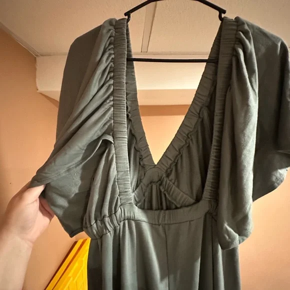 The Nest On Repeat Open Back Ruffle Jumpsuit - Picture 5 of 6